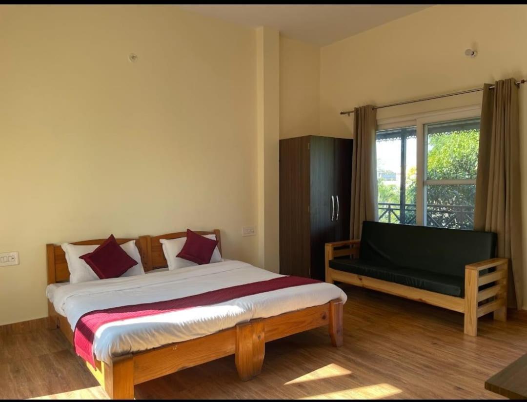 Karans Corbett Motel Rāmnagar Buitenkant foto